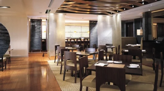 イメージ：なだ万レストラン内