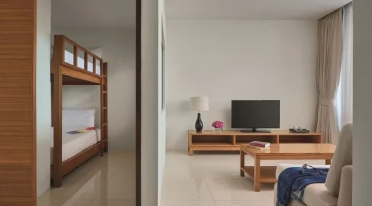 1_Bedroom_family_Suite_balcony