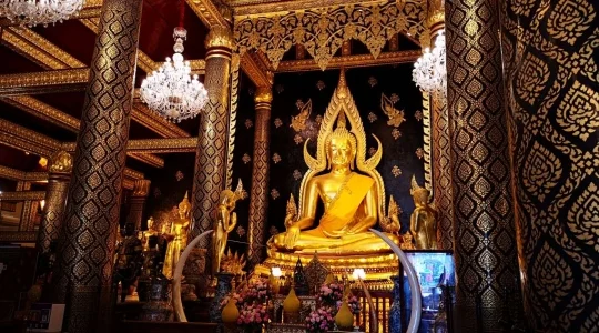 ピサヌローク観光