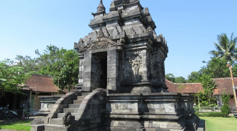 パオン寺院