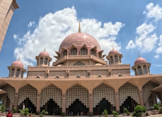 イスラム美を感じるモスクでした