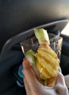 とても冷たくて甘いパイナップル！