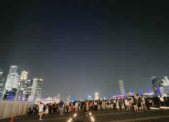 マリーナベイサンズからの夜景！