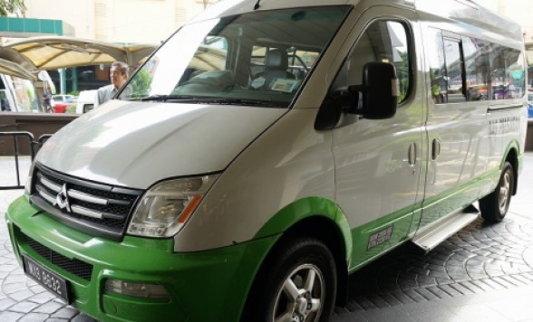 ペナン 専用車ゴルフ送迎（車両のみ）