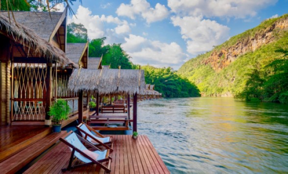 【年末年始】自然と歴史が融合する「カンチャナブリ」2泊3日（各日10時間の貸切チャーター付き）　12月30日～1月2日出発