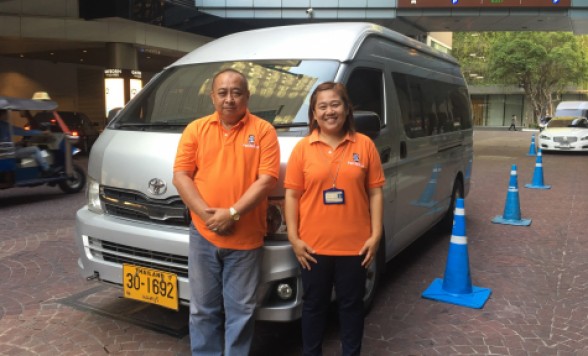 安心の日本語ガイド付き　片道空港送迎　＜ ワゴン車（9名）/大型バス（40名）/アルファード（4名）＞