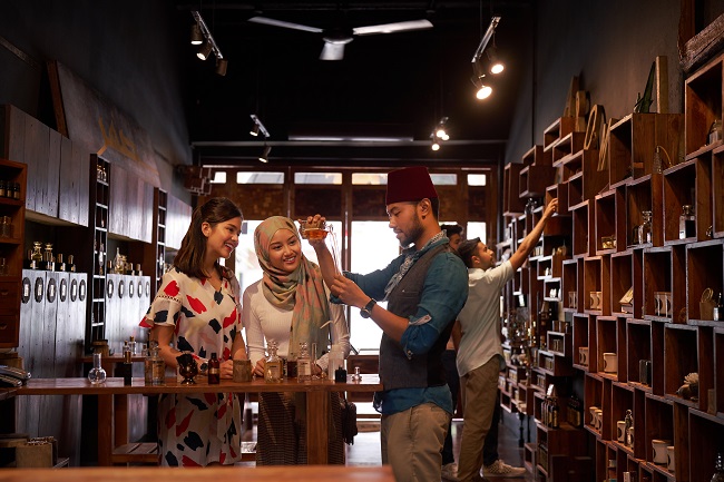 アラブストリート散策 ジャマールカズラ（香水プレゼント） ハジレーン散策