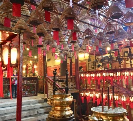 香港最古のお寺・文武廟（マンモウミュウ）見学