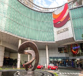 風水ショッピングモール、エレメンツで自由散策