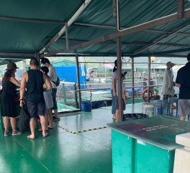 釣りスポット（浮島）到着