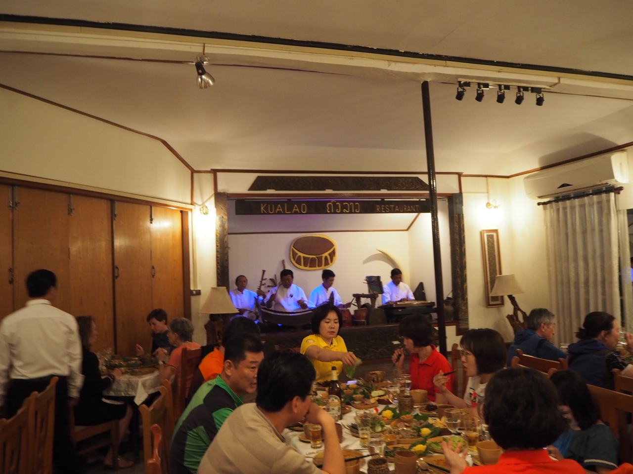 ディナーショー