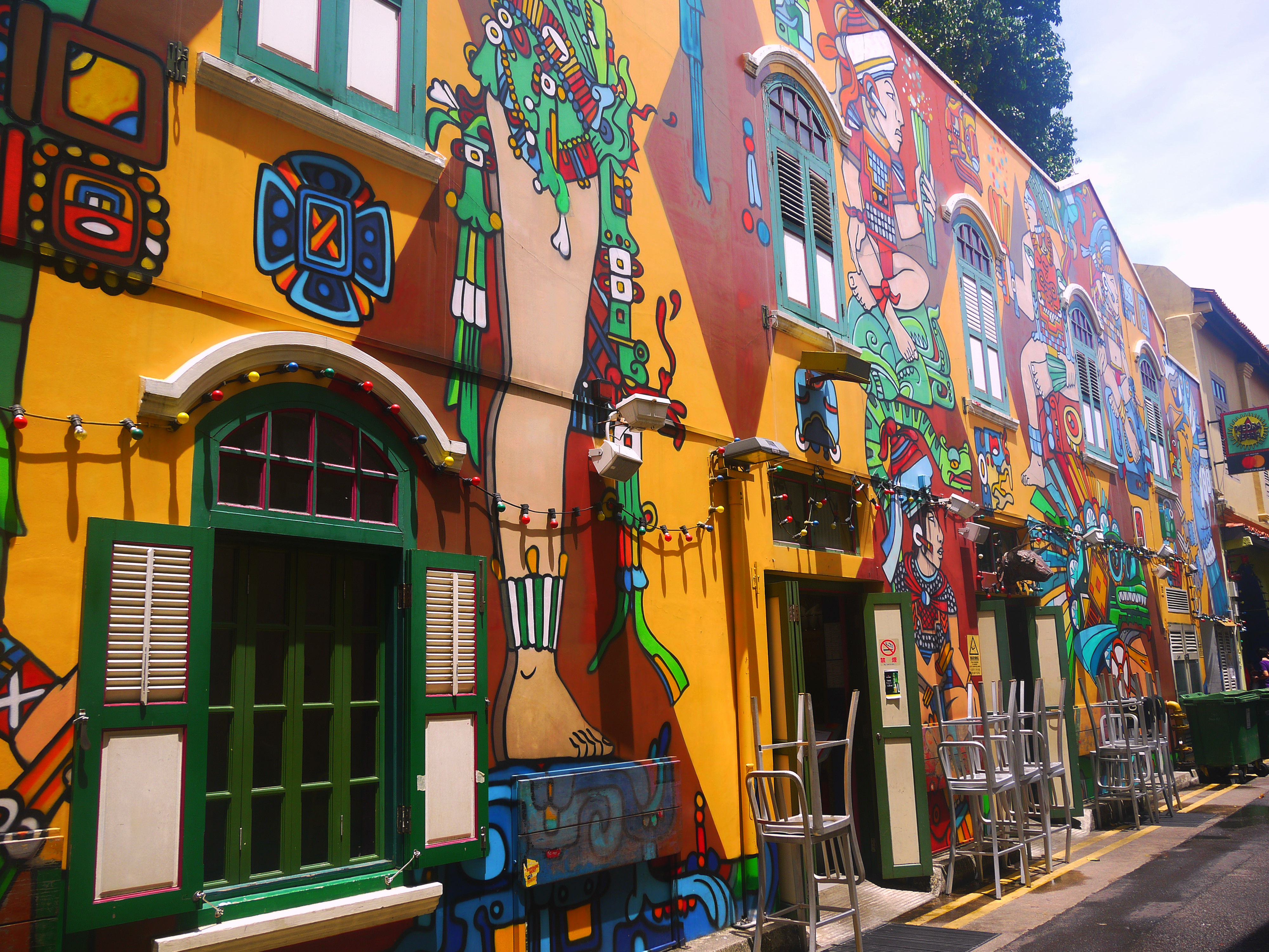 リトルインディアから路線バスでアラブストリート、ハジレーンへご案内