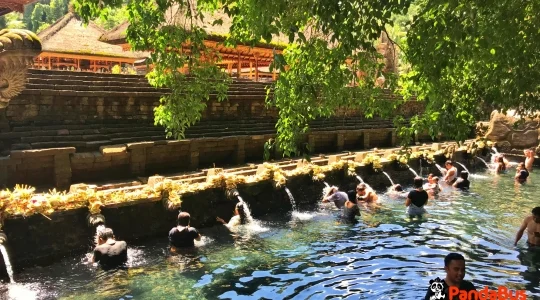 ティルタエンプル