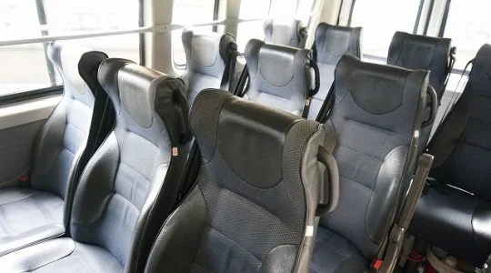 車内