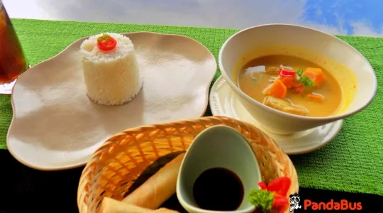 テラスパディ　ランチイメージ