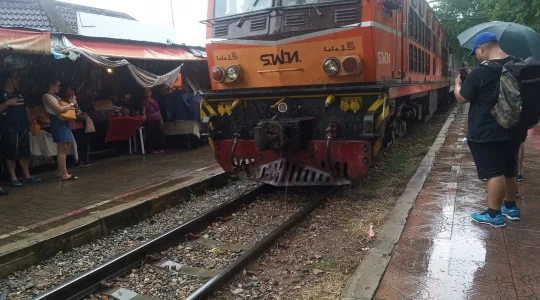 カンチャナブリ泰麺鉄道