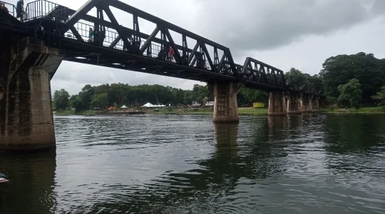 カンチャナブリ泰麺鉄道