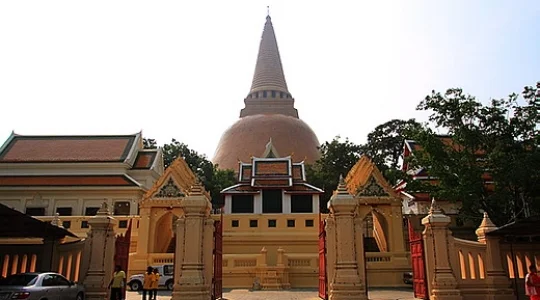 ワットプラパトムチェディ