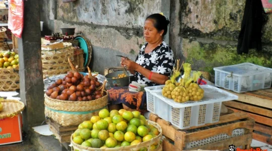 デンパザール市場