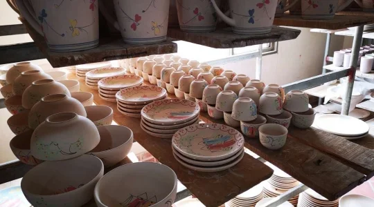 陶器の村・バッチャン村観光