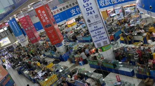 イメージ：華強北電気街