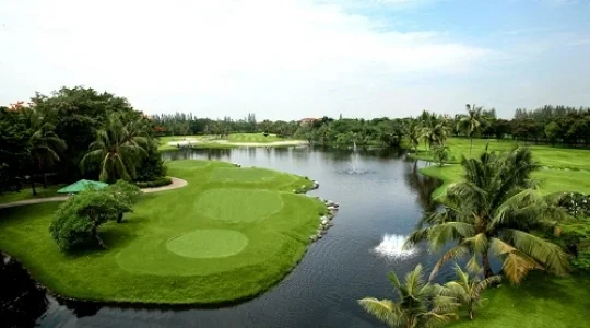 【中級コース】ウィンザーパーク＜ゴルフ場手配＞