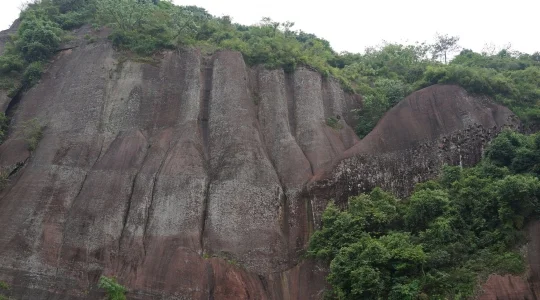 丹霞山 水上丹霞 イメージ