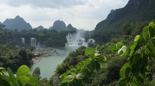 南寧 徳天瀑布 イメージ