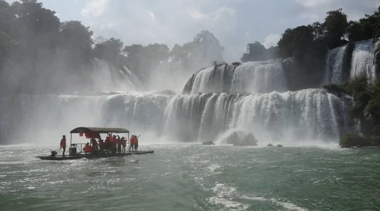 南寧 徳天瀑布 イメージ