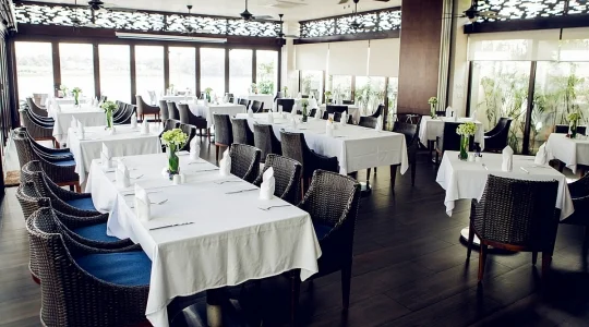 BISTRO SONG VIE