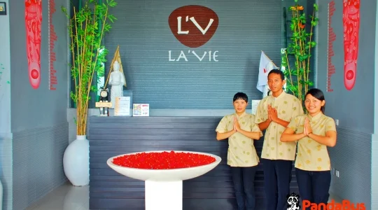 LAVIE