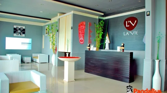 LAVIE