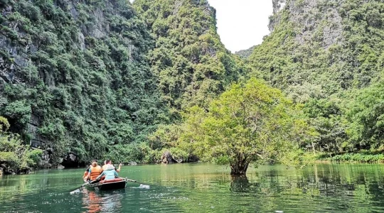陸のハロン湾 世界遺産「チャンアン」