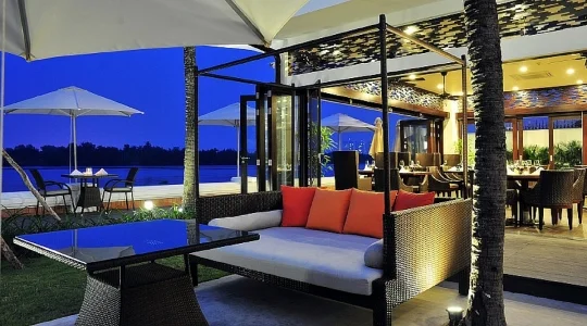 BISTRO SONG VIE