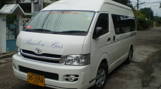 レインボー社 車