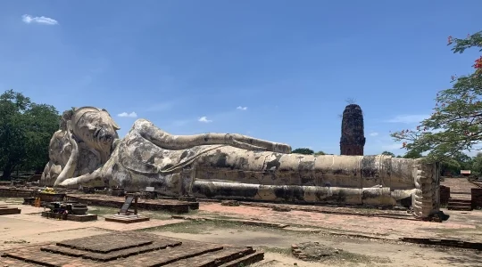 ワットロカヤスターラーム