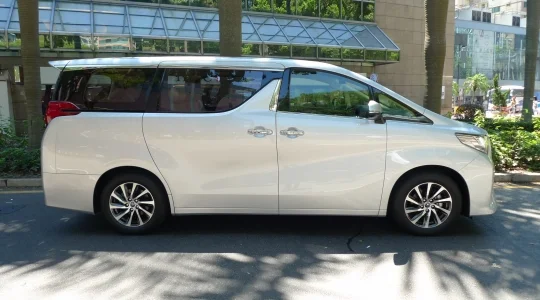 車両イメージ：ワゴン車