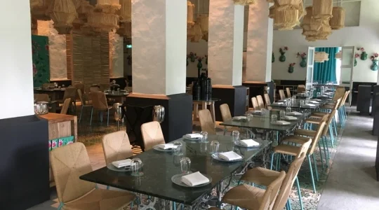 キャンドルナッツ内