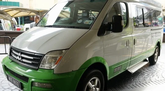 ペナン 専用車ゴルフ送迎（車両のみ）