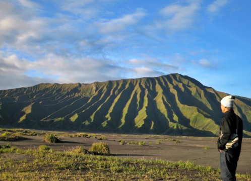 ブロモ山