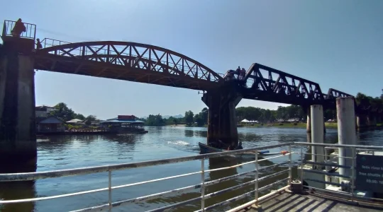 カンチャナブリ泰麺鉄道