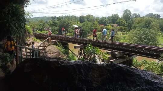 カンチャナブリ泰麺鉄道