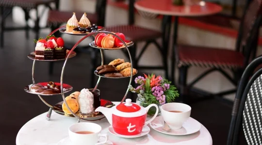 HIGH TEA