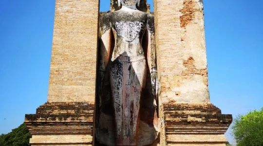 二つの世界遺産を丸ごと日帰りで！ 王朝発祥の地 スコータイ+シーサッチャナライ