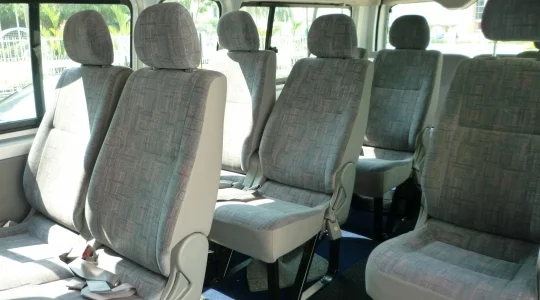 ワゴン車 シート