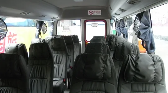 車両一例：ミニバス