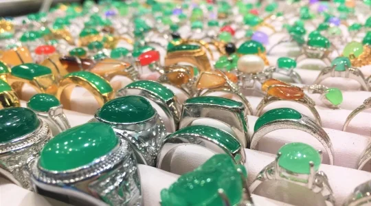 観光イメージ：翡翠市場（ジェードマーケット）