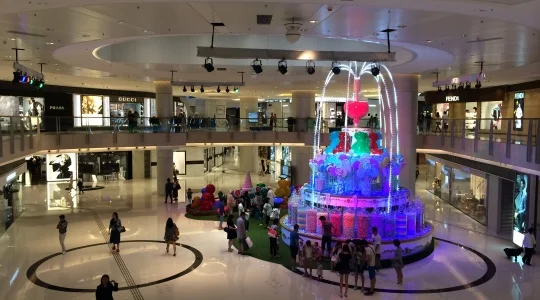 観光イメージ：エレメンツモール