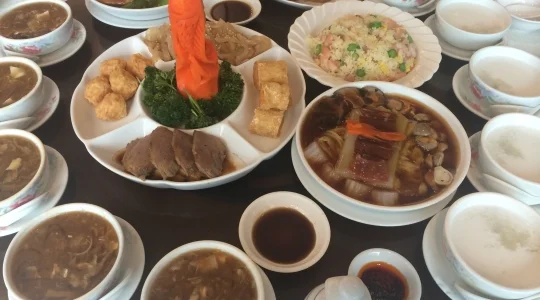 食事イメージ：潮州城