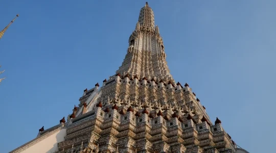 ワットアルン(暁の寺院)